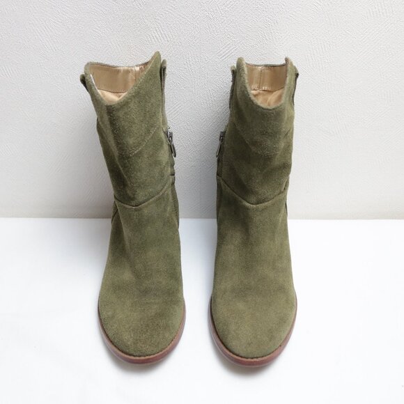 Adrienne Vittadini Fonzie Olive Western Suede Heeled Booties Size 8.5 - Picture 2 of 15